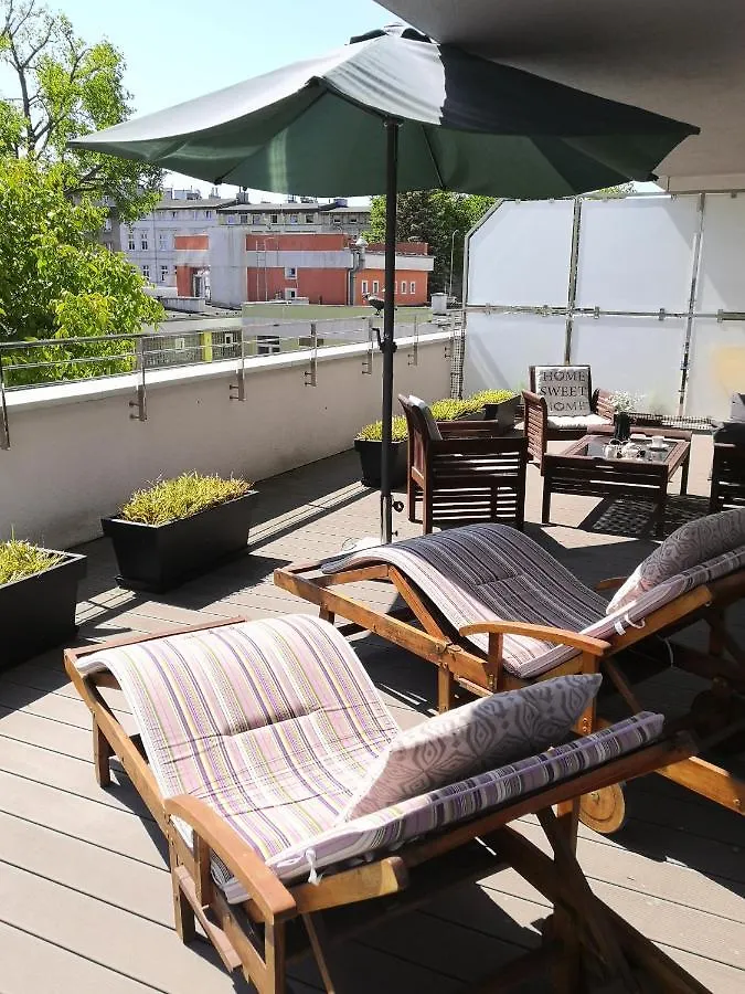 Miodowy Dom Exspanse Apartament 2 Lub 3 Pokoje Z Tarasem I Parkingiem Kolobrzeg