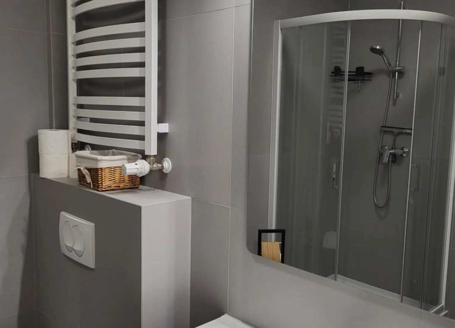 Miodowy Dom Exspanse Apartament 2 Lub 3 Pokoje Z Tarasem I Parkingiem Kolobrzeg Apartment
