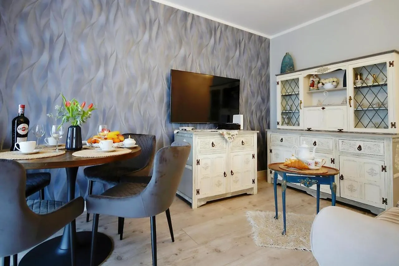 Miodowy Dom Exspanse Apartament 2 Lub 3 Pokoje Z Tarasem I Parkingiem Kolobřeh 0*,
