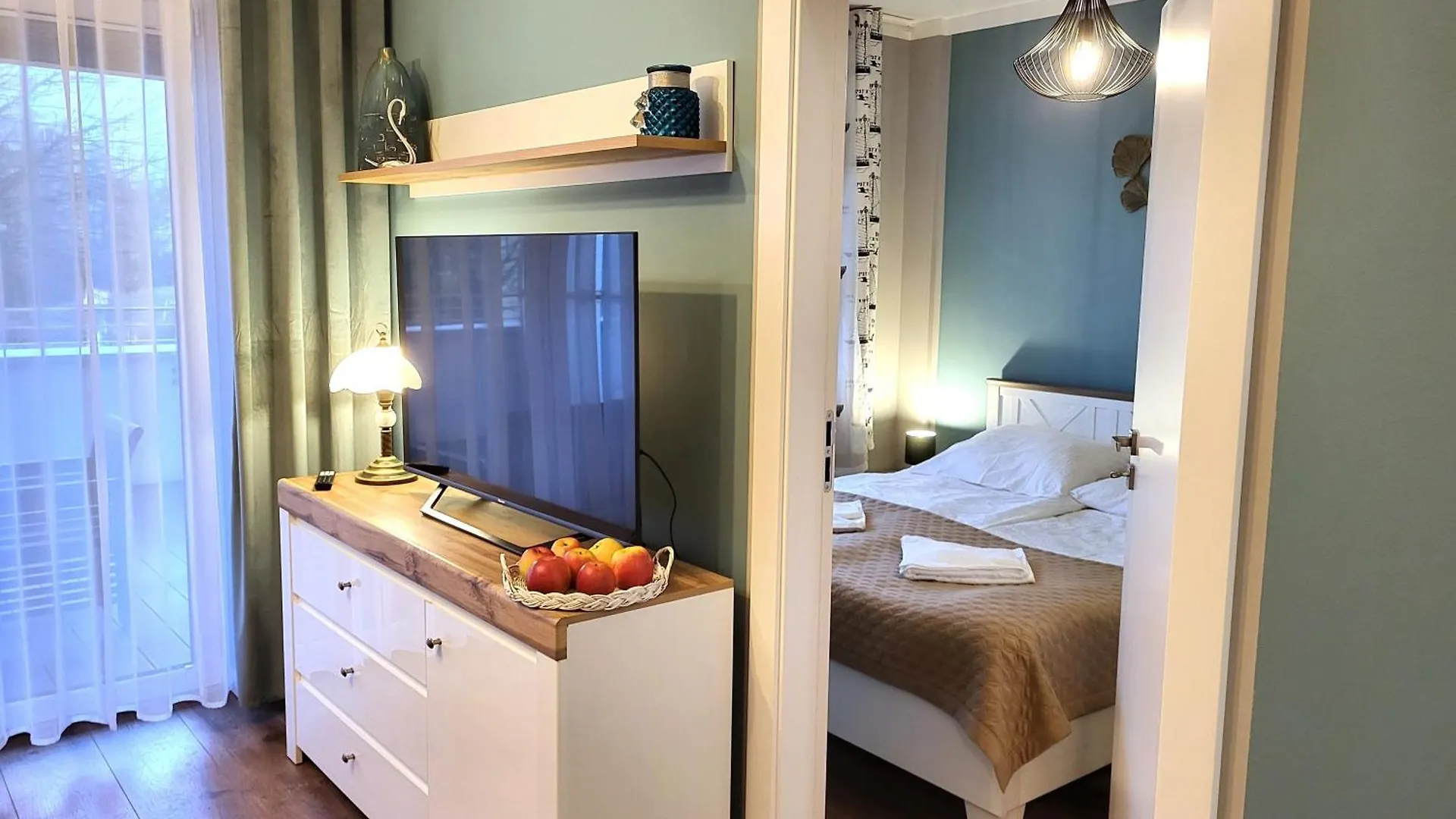 Miodowy Dom Exspanse Apartament 2 Lub 3 Pokoje Z Tarasem I Parkingiem Kolobřeh Polsko